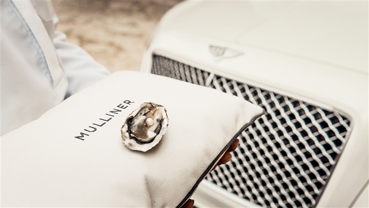 BENTAYGA MULLINER لؤلؤة الخليج.. آلاف السنين من التراث العريق تشكّل مصدر إلهام لطراز راقٍ بإصدار محدود من BENTLEY BENTAYGA MULLINER لؤلؤة الخليج.. آلاف السنين من التراث العريق تشكّل مصدر إلهام لطراز راقٍ بإصدار محدود من BENTLEY
