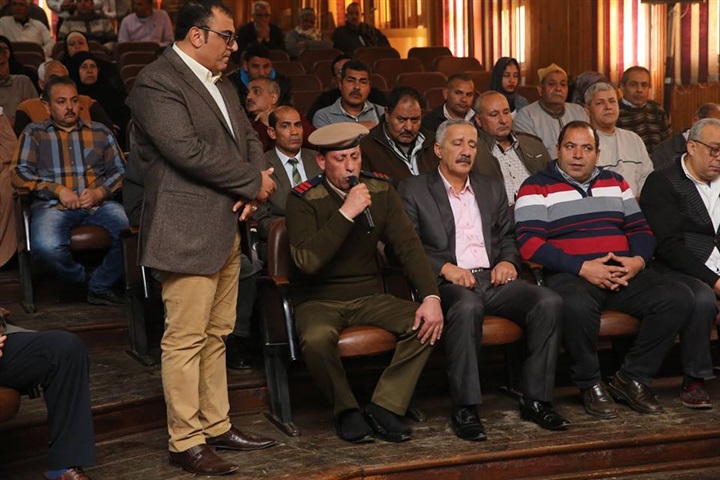 شاهد.. محافظ كفر الشيخ ومدير الأمن يشهدان قرعة الحج 