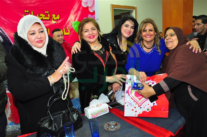 بالصور.. عفاف شعيب تكرم الأمهات المثاليات بحضور شريف باهر وسهير رجب بالصور.. عفاف شعيب تكرم الأمهات المثاليات بحضور شريف باهر وسهير رجب