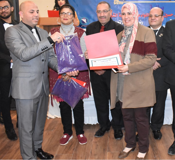 بالصور.. مجموعة عمال مصر تكرم 55 أم بمناسبة عيد الأم