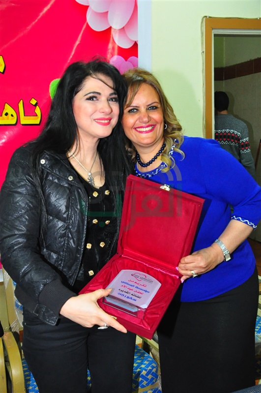 بالصور.. عفاف شعيب تكرم الأمهات المثاليات بحضور شريف باهر وسهير رجب بالصور.. عفاف شعيب تكرم الأمهات المثاليات بحضور شريف باهر وسهير رجب