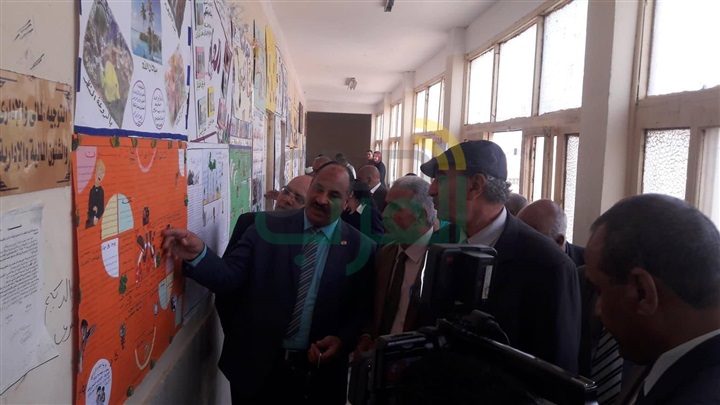 بالصور.. مهرجان ختام الأنشطة التعليمية بنجع حمادي يُبهر الحضور ولجنة التقييم 
