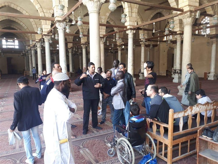 ذوو الإعاقة المشاركين في الملتقي العربي والإفريقي في زيارة لمجمع الأديان