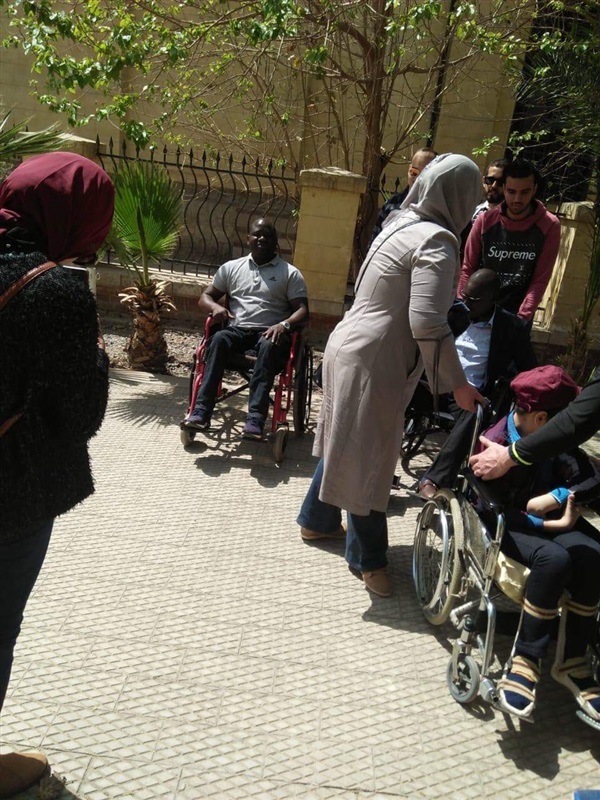 ذوو الإعاقة المشاركين في الملتقي العربي والإفريقي في زيارة لمجمع الأديان