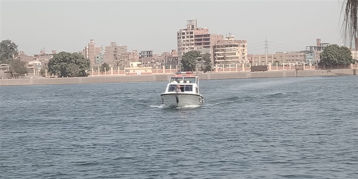 بالصور.. وزيرا الرى والشباب والرياضة يصلان القناطر الخيرية 