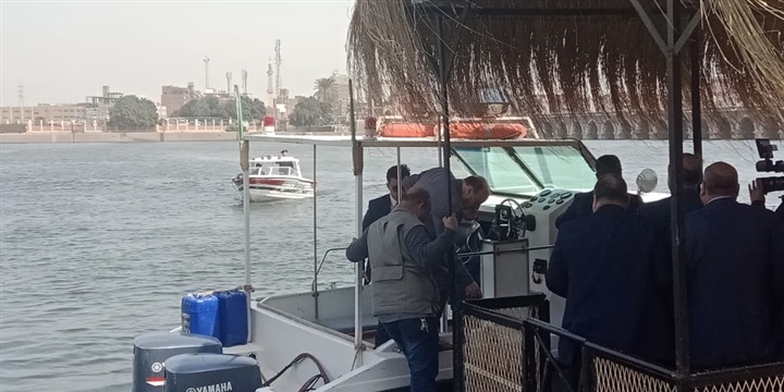 بالصور.. وزيرا الرى والشباب والرياضة يصلان القناطر الخيرية 