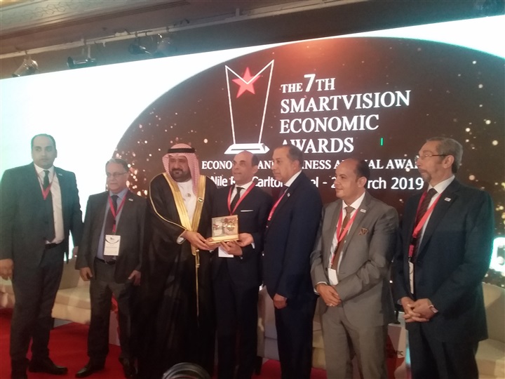 خمسة جلسات مثمرة وتكريم للوزراء على هامش منتدى مصر الإقتصادى خمسة جلسات مثمرة وتكريم للوزراء على هامش منتدى مصر الإقتصادى