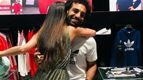 بالصور.. بعد جيسى عبدو .. محمد صلاح برفقة جانا كوزماري في دبي بالصور.. بعد جيسى عبدو .. محمد صلاح برفقة جانا كوزماري في دبي