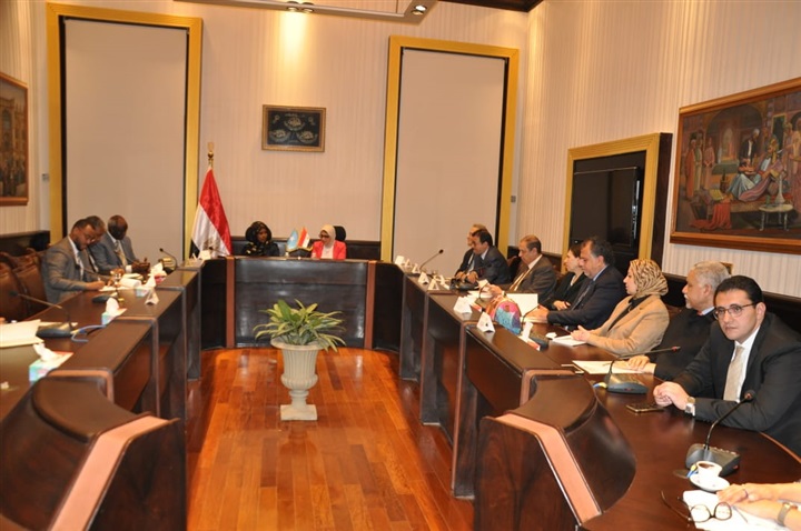 وزيرة الصحة توقع بروتوكول تعاون مع نظيرتها الصومالية لدعم المنظومة الصحية