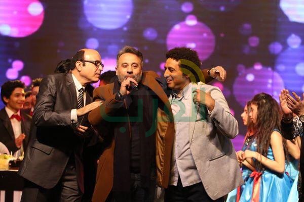 تزامنا بالاحتفال بيوم المسرح العالمي.. البالون يستقبل مجددا رائعة المخرج عادل عبده " سيرة حب" تزامنا بالاحتفال بيوم المسرح العالمي.. البالون يستقبل مجددا رائعة المخرج عادل عبده " سيرة حب"