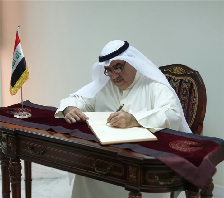 "بهبهاني" يتقديم بالتعازي إلي السفير علاء الهاشمي فى ضحايا غرق عبارة الجزيرة السياحية بالموصل