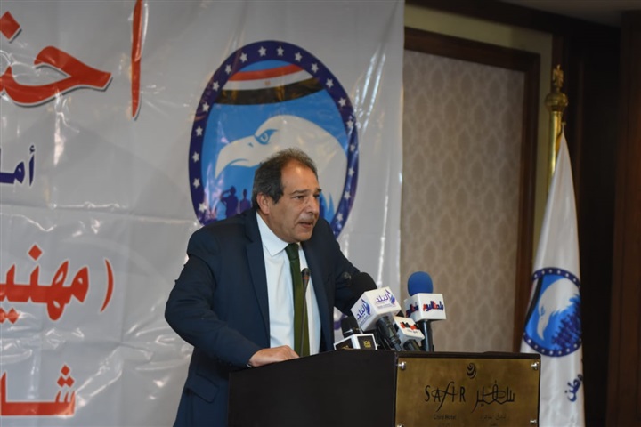 بالصور.. أمانة المهنين بـ"مستقبل وطن" تنظم المؤتمر الأول لها بحضور وكيل مجلس النواب وقيادات الحزب بالصور.. أمانة المهنين بـ"مستقبل وطن" تنظم المؤتمر الأول لها بحضور وكيل مجلس النواب وقيادات الحزب