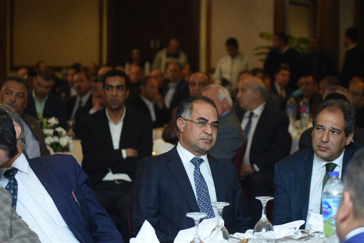 بالصور.. أمانة المهنين بـ"مستقبل وطن" تنظم المؤتمر الأول لها بحضور وكيل مجلس النواب وقيادات الحزب بالصور.. أمانة المهنين بـ"مستقبل وطن" تنظم المؤتمر الأول لها بحضور وكيل مجلس النواب وقيادات الحزب