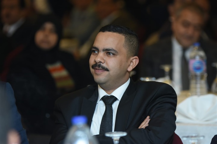 بالصور.. أمانة المهنين بـ"مستقبل وطن" تنظم المؤتمر الأول لها بحضور وكيل مجلس النواب وقيادات الحزب بالصور.. أمانة المهنين بـ"مستقبل وطن" تنظم المؤتمر الأول لها بحضور وكيل مجلس النواب وقيادات الحزب