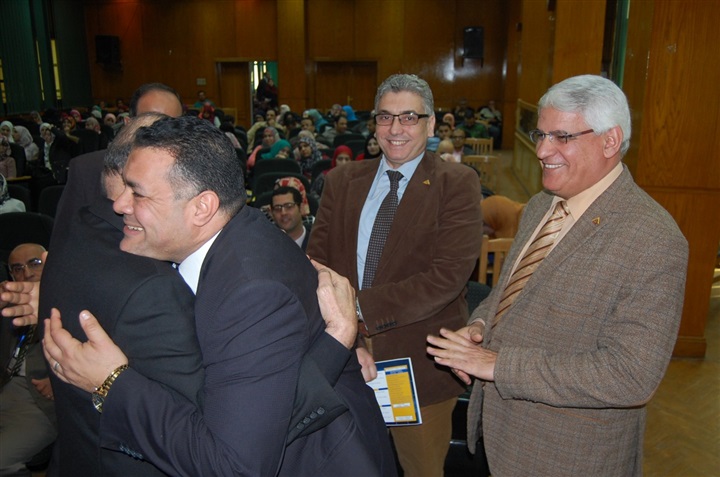 افتتاح المؤتمر الثاني لطب الأطفال بجامعة بنها  
