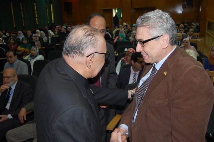 افتتاح المؤتمر الثاني لطب الأطفال بجامعة بنها  