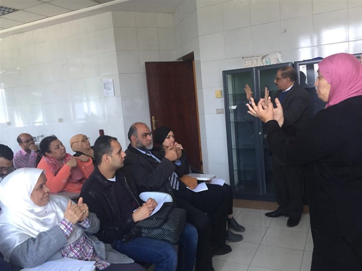 الصحة: إنشاء "مركز اتصال" لــ"ضعاف السمع والنطق" للتواصل مع "100 مليون صحة" عن طريق "الفيديو كول" لتعريفهم بخدمات المبادرة