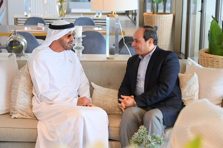 بالصور.. السيسي يصطحب ولي عهد أبوظبي في جولة تفقدية بمدينة العلمين الجديدة بالصور.. السيسي يصطحب ولي عهد أبوظبي في جولة تفقدية بمدينة العلمين الجديدة
