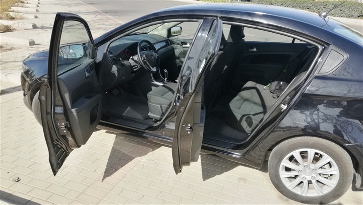 بروتون (بريفيه – PREVE’) عائلية رياضية بإقتدار بروتون (بريفيه – PREVE’) عائلية رياضية بإقتدار