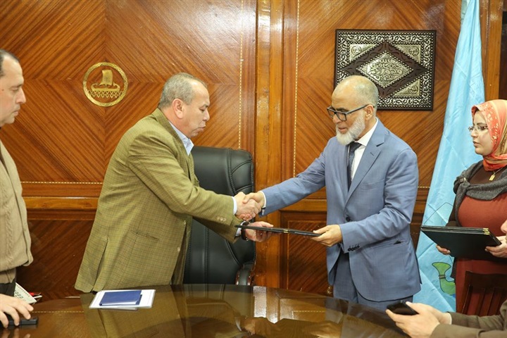 شاهد.. إقامة مدرسة دولية للغات بكفر الشيخ بتكلفة 300 مليون جنيه شاهد.. إقامة مدرسة دولية للغات بكفر الشيخ بتكلفة 300 مليون جنيه