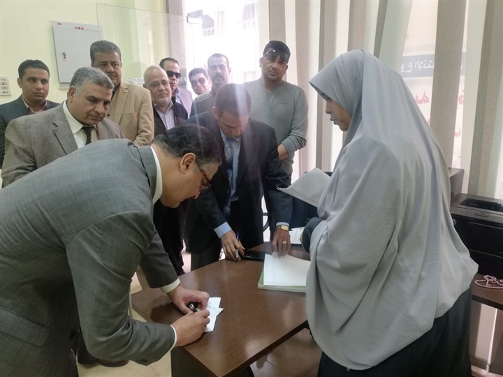رئيس جامعة بنها فى جولة بهندسة شبرا ويتفقد عدد من المراكز والوحدات بمجمع الكليات