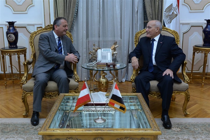 "العصار" و"سفير النمسا" يبحثان تعزيز سبل التعاون المشترك "العصار" و"سفير النمسا" يبحثان تعزيز سبل التعاون المشترك