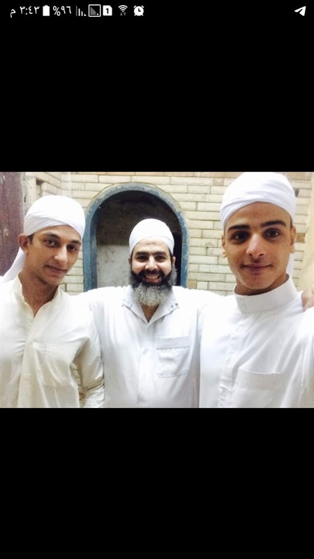 ننشر صور لإمام المسجد المقتول خلال صلاة الجمعة بالهرم