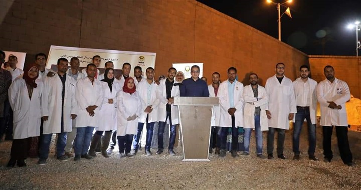 ترميم تمثال رمسيس الثاني بأخميم ترميم تمثال رمسيس الثاني بأخميم