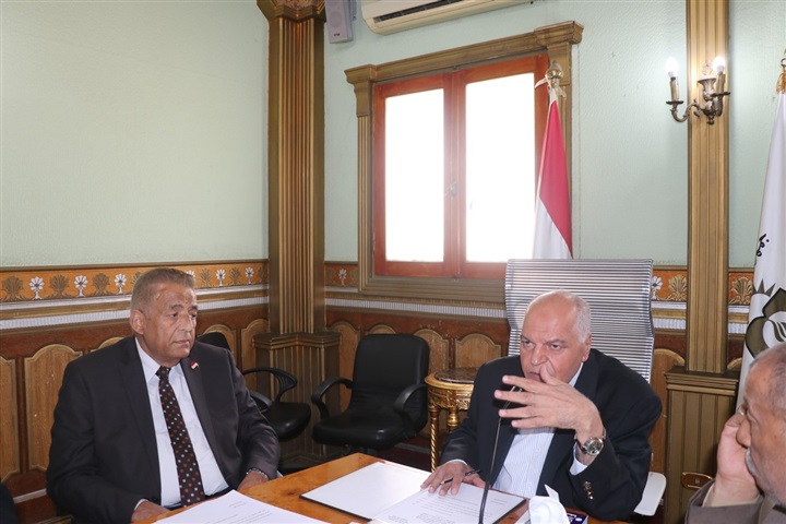 "زمالة المعلمين" يحث أعضائه على المشاركة في الاستفتاء على التعديلات الدستورية "زمالة المعلمين" يحث أعضائه على المشاركة في الاستفتاء على التعديلات الدستورية