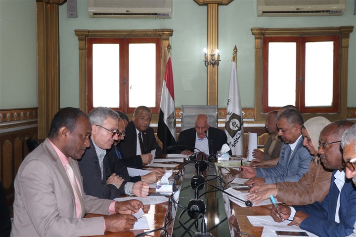 "زمالة المعلمين" يحث أعضائه على المشاركة في الاستفتاء على التعديلات الدستورية "زمالة المعلمين" يحث أعضائه على المشاركة في الاستفتاء على التعديلات الدستورية
