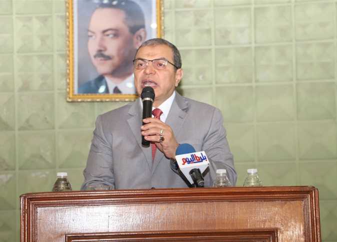 وزير قطاع الأعمال: مضاعفة أجور قطاع الغزل والنسيج بعد تطويره "صور" وزير قطاع الأعمال: مضاعفة أجور قطاع الغزل والنسيج بعد تطويره "صور"