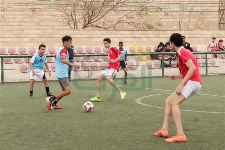 في سابقة هي الأولى من نوعها.. مؤسسة غبور للتنمية تطلق مبادرة دوري كرة القدم بين مدارس التعليم العام والمدارس الفنية في سابقة هي الأولى من نوعها.. مؤسسة غبور للتنمية تطلق مبادرة دوري كرة القدم بين مدارس التعليم العام والمدارس الفنية