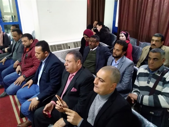 بالصور.. أمانة إعلام مستقبل وطن بكفرالشيخ تناقش كيفية الاستعداد للاستفتاء على الدستور بالصور.. أمانة إعلام مستقبل وطن بكفرالشيخ تناقش كيفية الاستعداد للاستفتاء على الدستور