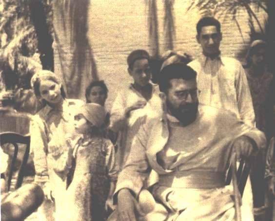 خمسون عامًا على رحيل الأب هنري عيروط مؤسس جمعية الصعيد خمسون عامًا على رحيل الأب هنري عيروط مؤسس جمعية الصعيد