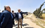 وزير الإسكان يتفقد مشروعى 