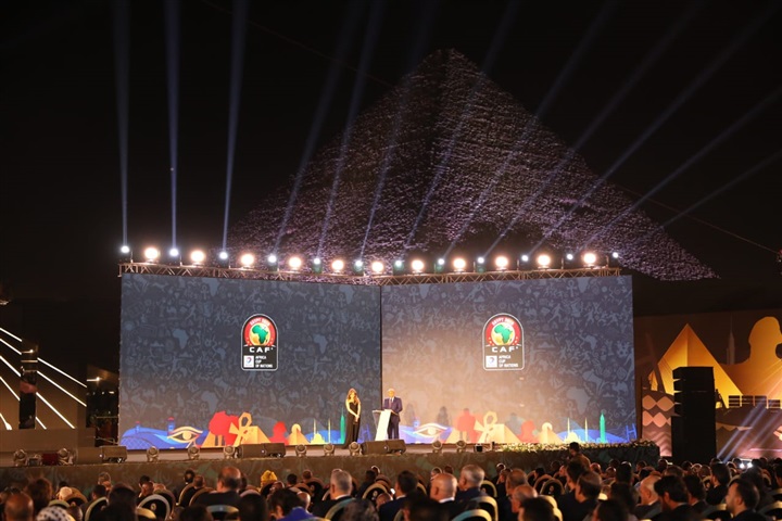 خالد العناني يشهد قرعة كأس الأمم الإفريقية بحضور ممثلين من 24 دولة إفريقية بالجيزة خالد العناني يشهد قرعة كأس الأمم الإفريقية بحضور ممثلين من 24 دولة إفريقية بالجيزة