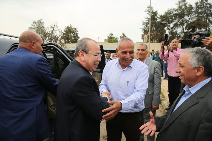 بالصور.. محافظ كفر الشيخ يستقبل وزير الزراعة بمحطة البحوث الزراعية بسخا
