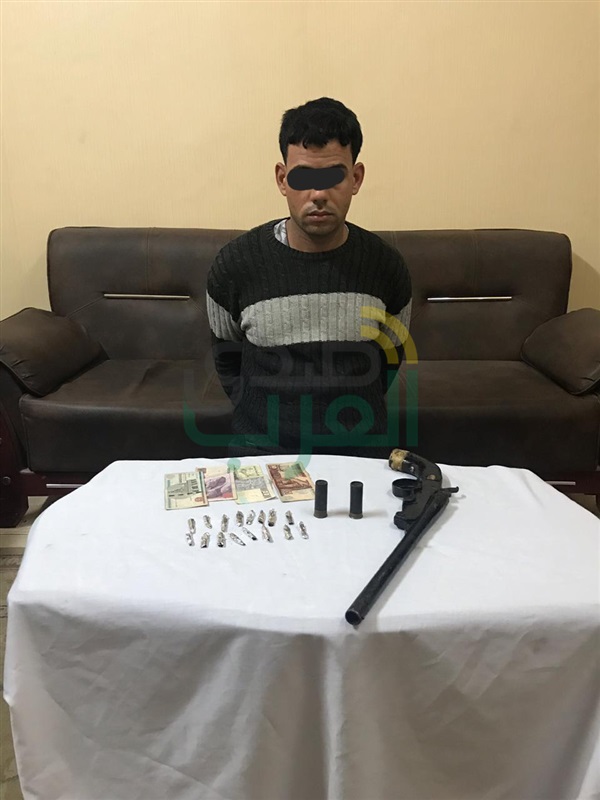 بالصور..القبض علي مسجلين خطر وبحوزتهم 5 فرد خرطوش ورصاص ومخدرات بكفر الشيخ