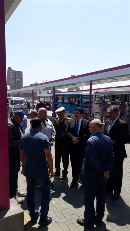 محافظ القليوبية يقوم بجولة مفاجئة بمنطقة مسطرد بحى شرق شبرا الخيمة