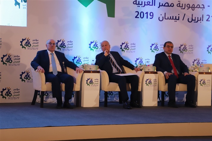 "المطيري" في افتتاح مؤتمر العمل العربي بالقاهرة: مصر تتمتع بالأمن والاستقرار الدائم