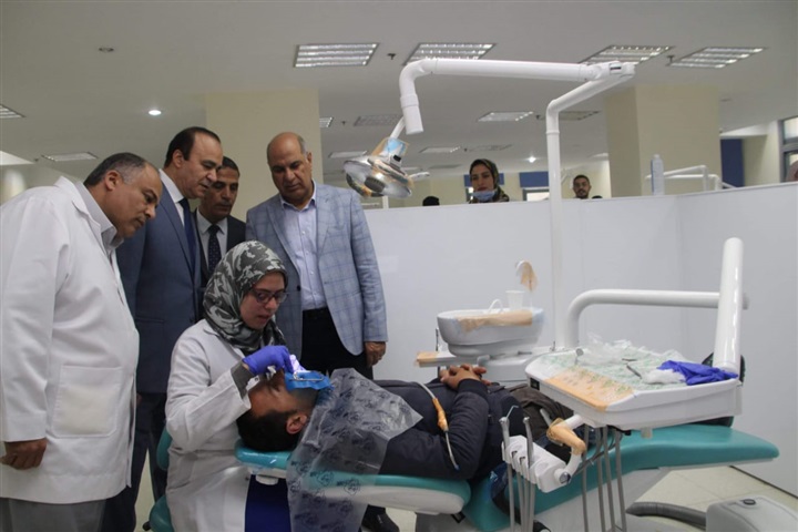 بالصور.. رئيس جامعة كفر الشيخ يفتتح المؤتمر العلمي الأول لمهارات طب الأسنان
