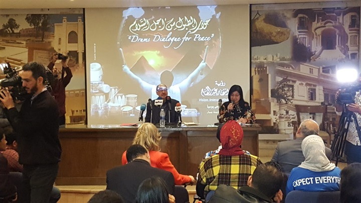 إفريقيا.. ضيف شرف المهرجان الدولى للطبول والفنون التراثية إفريقيا.. ضيف شرف المهرجان الدولى للطبول والفنون التراثية
