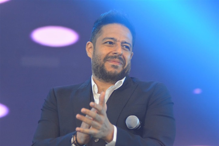 بالصور.. حماقي يتألق في حفل إطلاق هاتف جديد لإحدي الشركات العالمية بالصور.. حماقي يتألق في حفل إطلاق هاتف جديد لإحدي الشركات العالمية