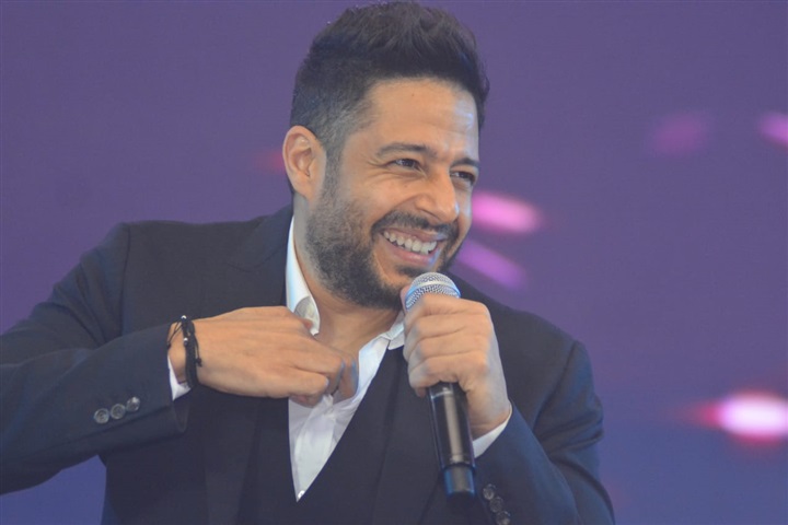 بالصور.. حماقي يتألق في حفل إطلاق هاتف جديد لإحدي الشركات العالمية بالصور.. حماقي يتألق في حفل إطلاق هاتف جديد لإحدي الشركات العالمية