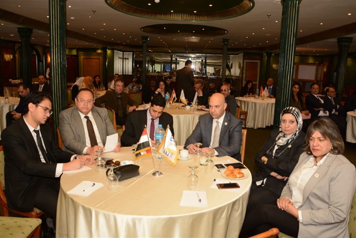 "شباب الأعمال" تلتقي رئيس هئية التنمية الصناعية لبحث سبل دعم القطاع "شباب الأعمال" تلتقي رئيس هئية التنمية الصناعية لبحث سبل دعم القطاع