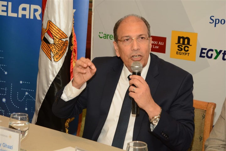 "شباب الأعمال" تلتقي رئيس هئية التنمية الصناعية لبحث سبل دعم القطاع "شباب الأعمال" تلتقي رئيس هئية التنمية الصناعية لبحث سبل دعم القطاع