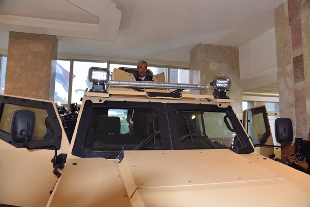 وزير الدفاع البرتغالي يشيد بالقدرات التصنيعية بالعربة المدرعة تاج TAG.. أحدث منتجات الهيئة العربية للتصنيع