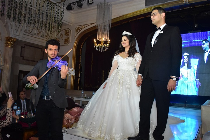 الليثي ومتقال وصافينار في زفاف نجلة اللواء محمد وهبه مساعد وزير الدخلية الأسبق الليثي ومتقال وصافينار في زفاف نجلة اللواء محمد وهبه مساعد وزير الدخلية الأسبق