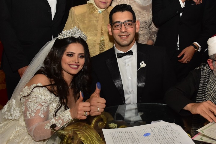 الليثي ومتقال وصافينار في زفاف نجلة اللواء محمد وهبه مساعد وزير الدخلية الأسبق الليثي ومتقال وصافينار في زفاف نجلة اللواء محمد وهبه مساعد وزير الدخلية الأسبق