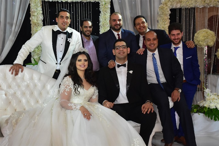 الليثي ومتقال وصافينار في زفاف نجلة اللواء محمد وهبه مساعد وزير الدخلية الأسبق الليثي ومتقال وصافينار في زفاف نجلة اللواء محمد وهبه مساعد وزير الدخلية الأسبق